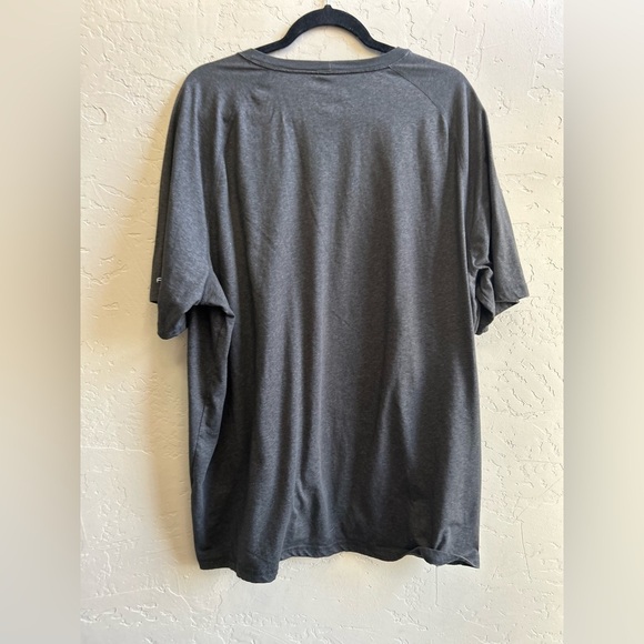Carhartt Men's 2x relaxed fit graphic Gray T-Shirt. Nwot workwear outdoor casual - Picture 3 of 6